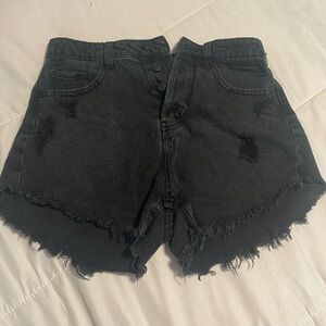 Wild Fable Size 4 Black Distressed Jean Shorts
